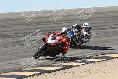 media/Oct-13-2025-Moto Forza (Mon) [[a66d839500]]/3-B Group/Session 2 (Bowl)/